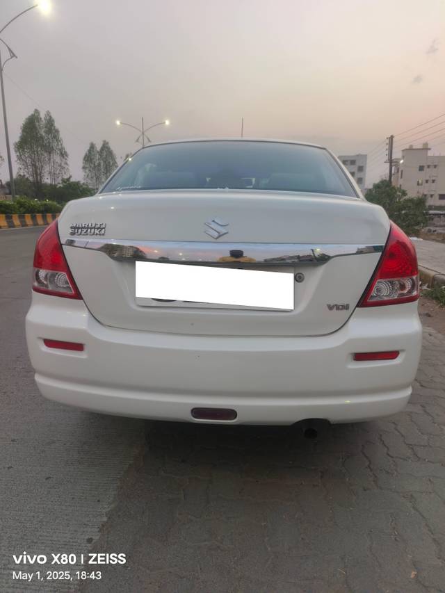 https://images10.gaadi.com/usedcar_image/4539257/original/processed_1e5fe827ed251f744c20f441e9b641bc.jpg?imwidth=6402