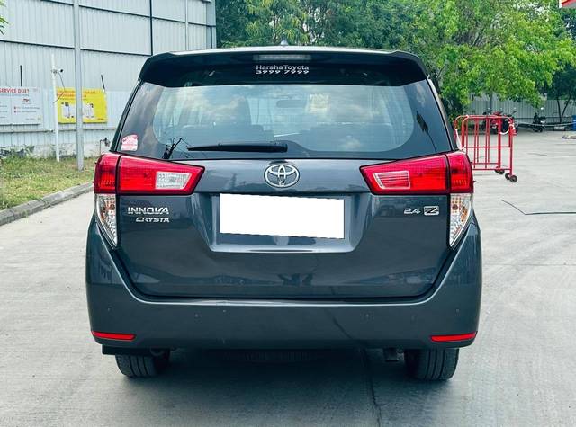 https://images10.gaadi.com/usedcar_image/4539276/original/processed_448d716b2e0fa836bfd5883474eeb583.jpg?imwidth=6402