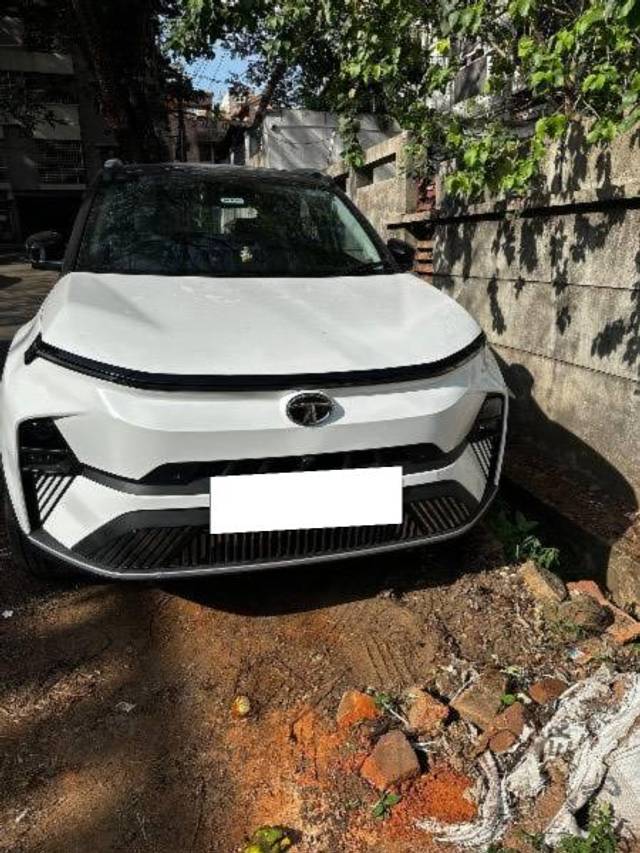 https://images10.gaadi.com/usedcar_image/4539294/original/processed_907d3ada-a9c1-4914-bd83-8cdc68955899.jpeg?imwidth=6400