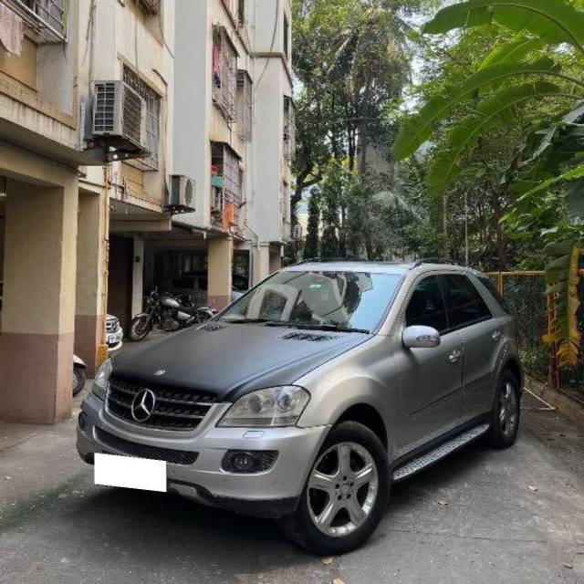https://images10.gaadi.com/usedcar_image/4539321/original/processed_5c116f8d-8ac9-4467-ab44-02fb282c454f.jpeg?imwidth=6400