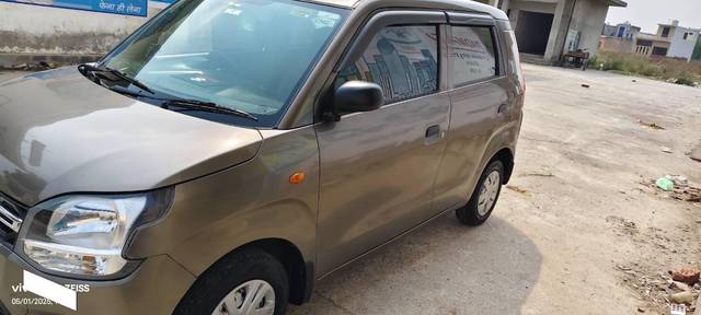 https://images10.gaadi.com/usedcar_image/4539331/original/processed_cab96f00-4ed4-446a-8e27-bd3994803c41.jpg?imwidth=6400