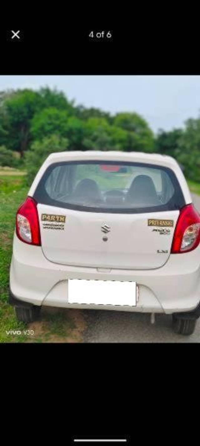https://images10.gaadi.com/usedcar_image/4539342/original/processed_1ecd225b-bd5d-4e59-a519-f79164db0d8c.jpg?imwidth=6401