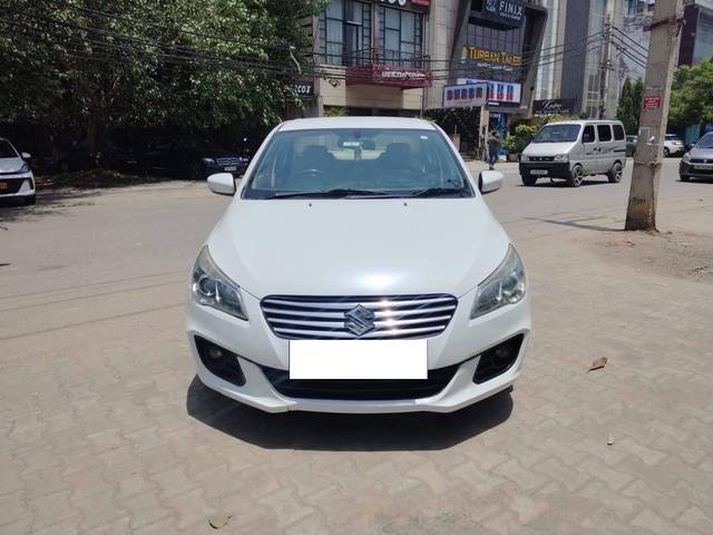 https://images10.gaadi.com/usedcar_image/4539420/original/processed_19bcc8d0-a915-4628-a1a0-5be1bd7b63b7.jpg?imwidth=6400