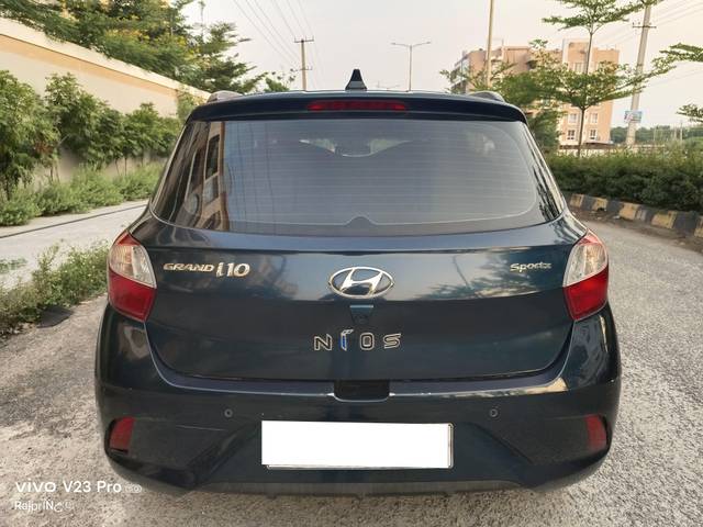 https://images10.gaadi.com/usedcar_image/4539427/original/processed_69aa451a32a1143d83b061b845d4ee90.jpg?imwidth=6401