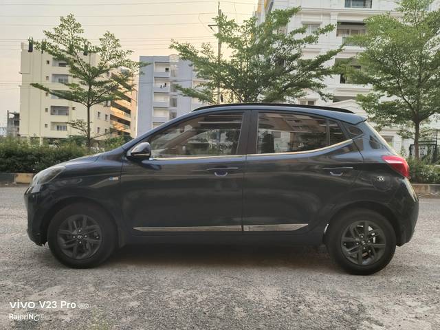 https://images10.gaadi.com/usedcar_image/4539427/original/processed_aabe78c86f465c3b5454192d0d4b9ec5.jpg?imwidth=6402