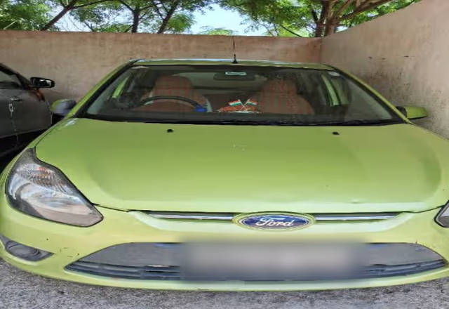 https://images10.gaadi.com/usedcar_image/4539470/original/874c05f3-b158-43d1-b2a8-9945c6c2fc83.?imwidth=6401