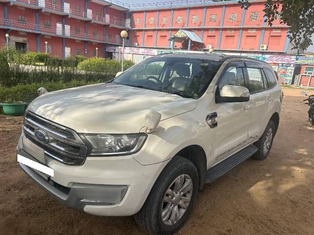 https://images10.gaadi.com/usedcar_image/4539502/original/processed_79a8dcb9-c8b4-4622-bfb7-990f26ecfb90.jpg?imwidth=6402