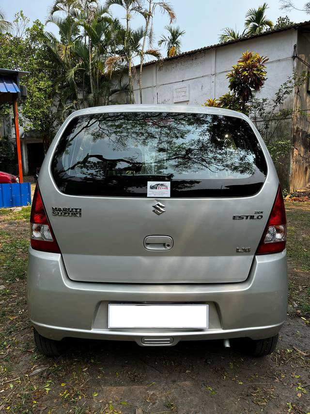 https://images10.gaadi.com/usedcar_image/4539514/original/processed_77aeac86d72c96cf10611a640732ceb5.jpg?imwidth=6402
