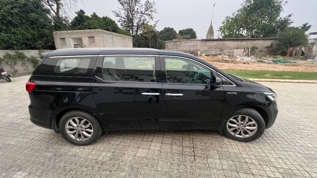 https://images10.gaadi.com/usedcar_image/4539528/original/processed_509c0993-b6a4-4af5-b92c-67aa873622ff.jpeg?imwidth=6401