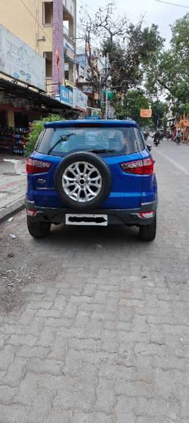 https://images10.gaadi.com/usedcar_image/4539550/original/processed_16fc7c64-5653-4dba-9902-24a0cc995983.jpg?imwidth=6401