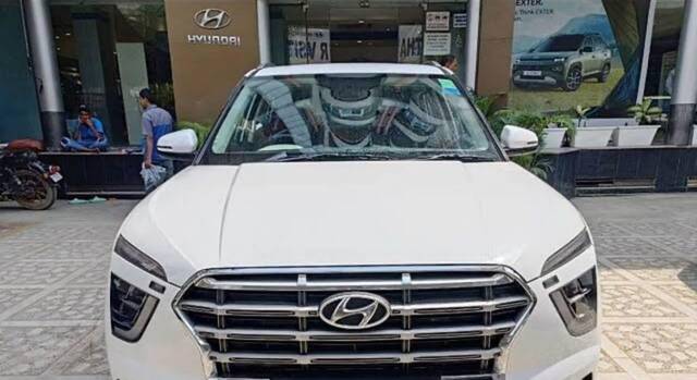 https://images10.gaadi.com/usedcar_image/4539565/original/processed_bf1a8685-32a1-4949-b1d1-b1a8ab86f20c.jpeg?imwidth=6400