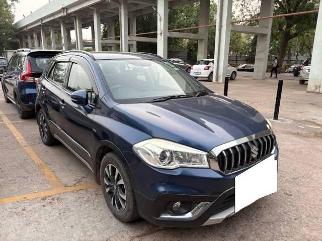 https://images10.gaadi.com/usedcar_image/4539570/original/processed_663a250a-8deb-4fc0-9b4f-57ca8e608e36.jpeg?imwidth=6400