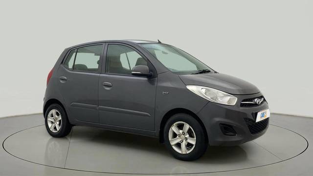 https://images10.gaadi.com/usedcar_image/4539587/original/7753937b74f03f2a37cbce9610a200a1.jpg?imwidth=6400