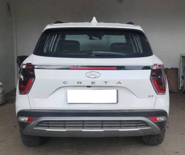 https://images10.gaadi.com/usedcar_image/4539659/original/processed_d10ac6480862bc77512dc92200aab64f.jpg?imwidth=6401