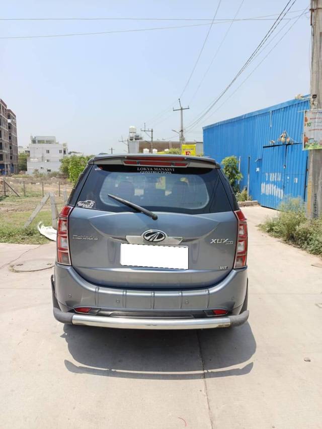 https://images10.gaadi.com/usedcar_image/4539691/original/processed_d26835edb4d59224322b731ec42a224f.jpg?imwidth=6402