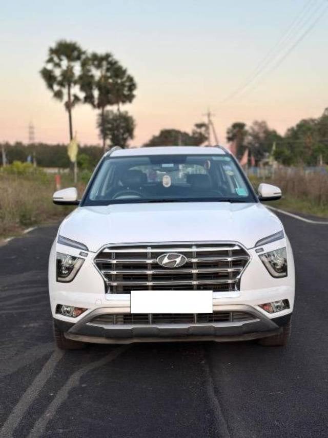 https://images10.gaadi.com/usedcar_image/4539703/original/processed_81db5137-0185-47f1-9a2d-f0526e4ee6c3.jpeg?imwidth=6400