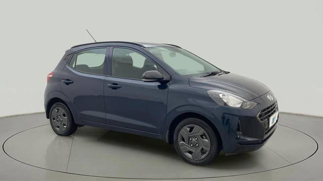 https://images10.gaadi.com/usedcar_image/4539705/original/46b28aaedee52f6c11605cfe53562731.jpg?imwidth=6400