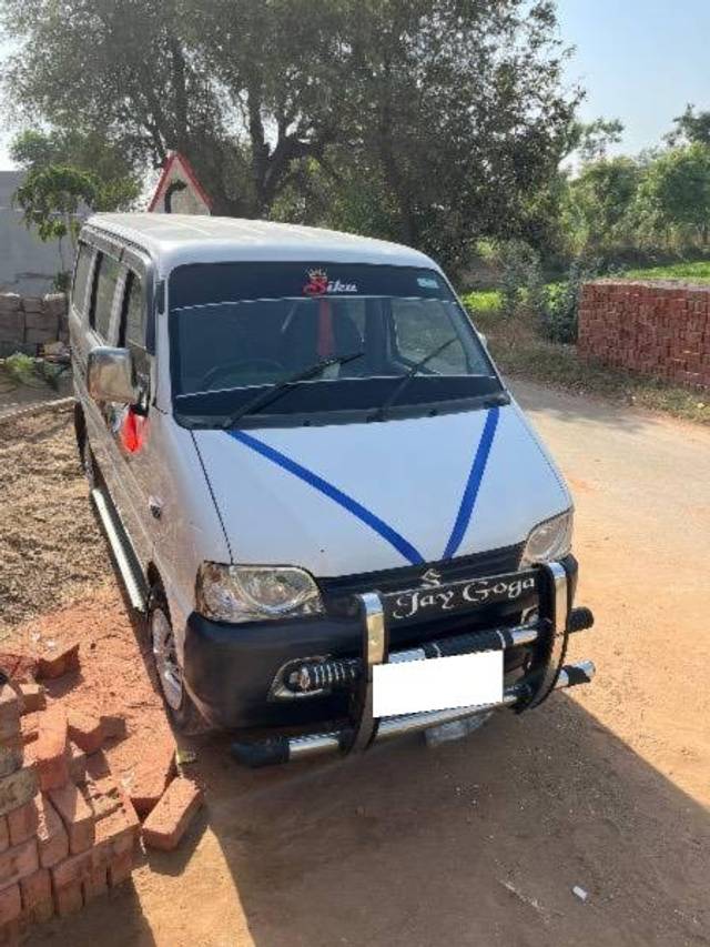 https://images10.gaadi.com/usedcar_image/4539709/original/processed_18e852e6-08cb-4836-a00a-0275d73d7638.jpeg?imwidth=6400