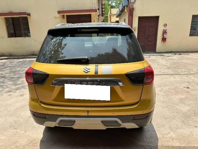 https://images10.gaadi.com/usedcar_image/4539720/original/processed_062b07ae-701e-49c2-adb3-99de568d49d3.jpeg?imwidth=6401