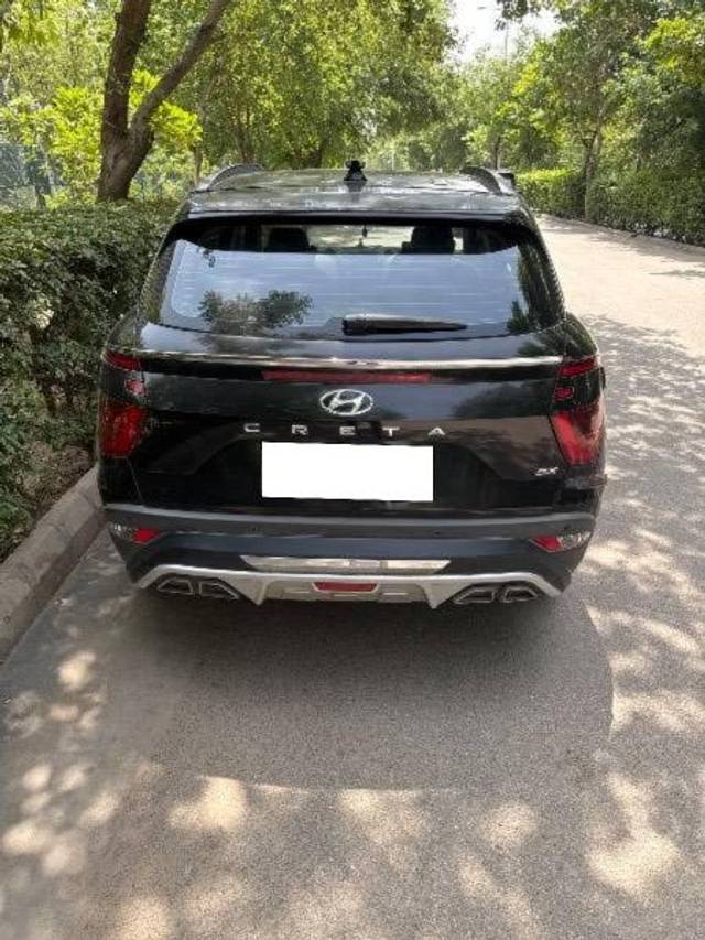 https://images10.gaadi.com/usedcar_image/4539723/original/processed_6e67dc54-afae-430f-99d0-d2eec7603f50.jpg?imwidth=6402