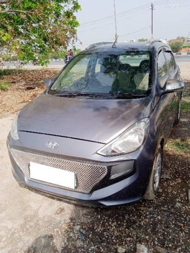 https://images10.gaadi.com/usedcar_image/4539763/original/processed_0221a9e9-5a6f-4abc-bb98-0e97d7d2a6e1.jpeg?imwidth=6400