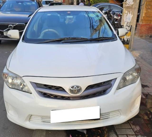 https://images10.gaadi.com/usedcar_image/4539765/original/processed_5859228c-eb49-4557-8edd-61d1a71449ac.jpg?imwidth=6400