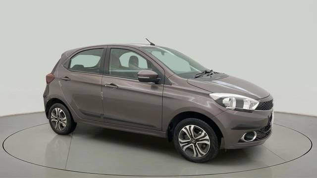https://images10.gaadi.com/usedcar_image/4539796/original/5bae2f54f997b6af9235b1e82ad1fd39.jpg?imwidth=6400