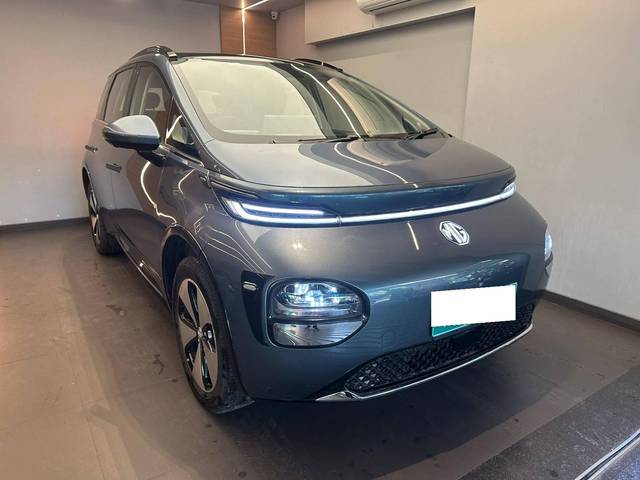 https://images10.gaadi.com/usedcar_image/4539804/original/processed_1caeecb751c001a3afe2bc4389297533.jpeg?imwidth=6400