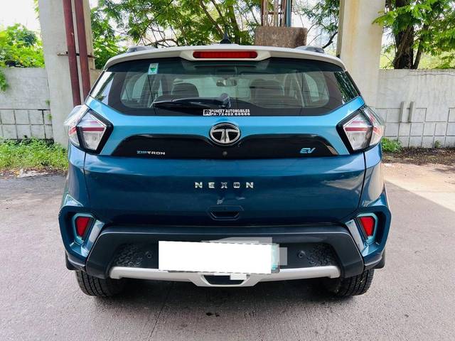 https://images10.gaadi.com/usedcar_image/4539817/original/processed_729191743b336c9920f3393763ccac38.jpeg?imwidth=6402