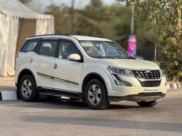 https://images10.gaadi.com/usedcar_image/4539832/original/processed_c4e7a0e2-7ac3-4bd6-b8be-fd8e335c3447.jpg?imwidth=6402