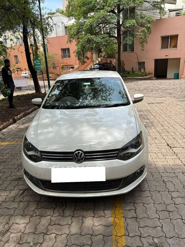 https://images10.gaadi.com/usedcar_image/4539872/original/processed_c84e1f13-d6b8-40f7-a12d-fa7d1c40fec6.jpg?imwidth=6400