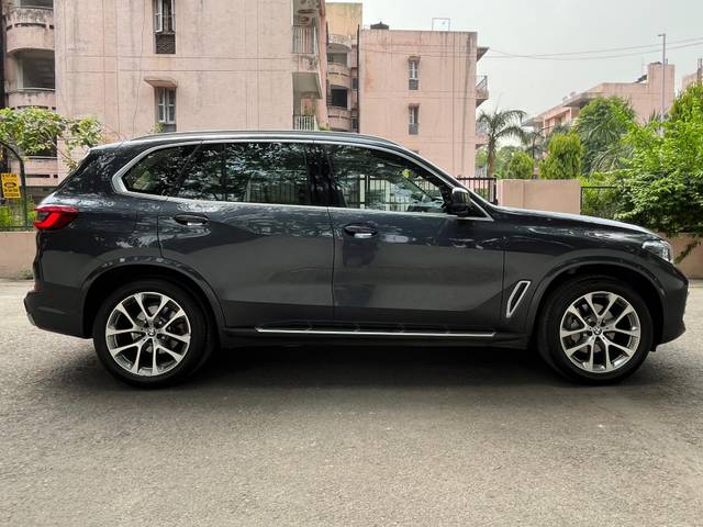 https://images10.gaadi.com/usedcar_image/4539904/original/23cdab9a21a22fab088f30990233deaf.jpg?imwidth=6401