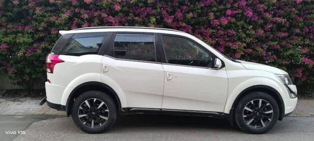 https://images10.gaadi.com/usedcar_image/4539937/original/processed_afc0b18ab9e6a7114f79f0b90e5fc73d.jpg?imwidth=6401