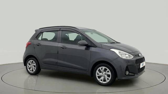 https://images10.gaadi.com/usedcar_image/4539959/original/5ac44887242cd52c6c8e257ff052ee9c.jpg?imwidth=6400