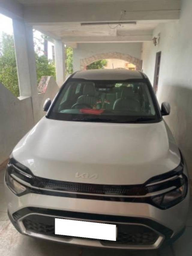 https://images10.gaadi.com/usedcar_image/4539966/original/processed_3b9c0fc4-f55d-4888-9642-d166852282df.jpeg?imwidth=6400