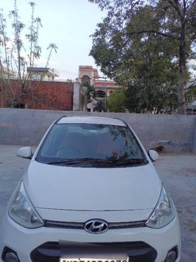 https://images10.gaadi.com/usedcar_image/4540036/original/processed_46c1a597-d80c-45f7-a7a5-52e8c4ab655a.jpg?imwidth=6400
