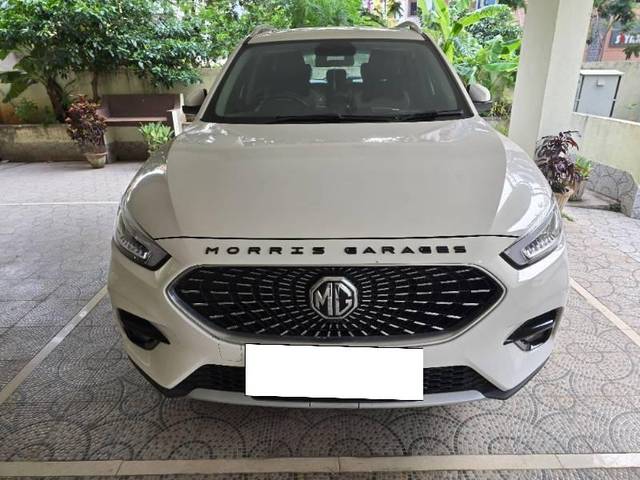 https://images10.gaadi.com/usedcar_image/4540037/original/processed_0a631362-17a3-4753-aad7-0150f5b2ece9.jpg?imwidth=6400