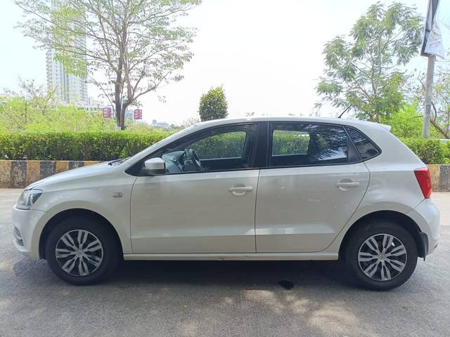 https://images10.gaadi.com/usedcar_image/4540041/original/96d553f0a4cd85afa4acc02d8698c1e7.jpg?imwidth=6402