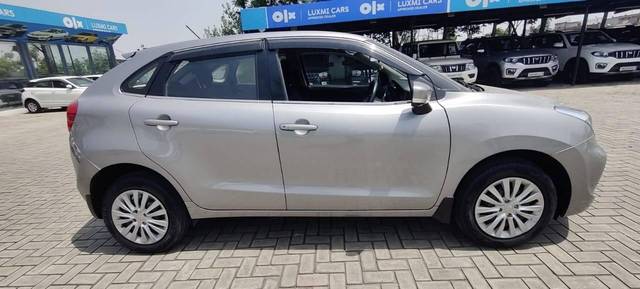 https://images10.gaadi.com/usedcar_image/4540052/original/processed_4a0d7d384124d7a4f50c99afa50b2a3f.jpg?imwidth=6401