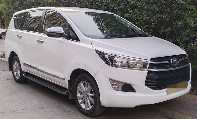 https://images10.gaadi.com/usedcar_image/4540059/original/0236accc7e445f6dcf6cb51272a24e15.jpg?imwidth=6400