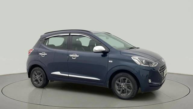 https://images10.gaadi.com/usedcar_image/4540063/original/b0c64bba953812f7b44195db18352d04.jpg?imwidth=6400