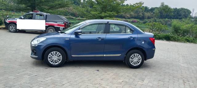 https://images10.gaadi.com/usedcar_image/4540103/original/processed_e04e941f-de3f-450b-9061-9cc9c7b70af6.jpg?imwidth=6402