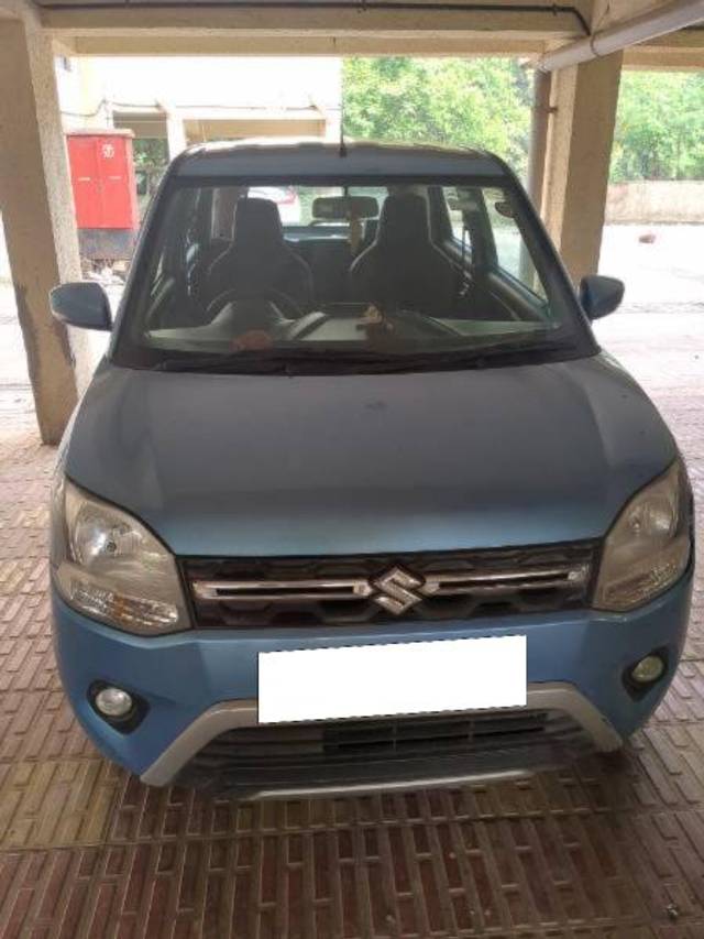https://images10.gaadi.com/usedcar_image/4540114/original/processed_80e472ad-0d66-4e4c-9cee-562528a46647.jpg?imwidth=6400
