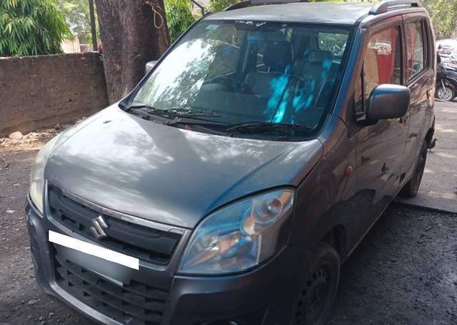 https://images10.gaadi.com/usedcar_image/4540157/original/processed_f192f14a-a82a-47e0-b53a-eee72a01e345.jpg?imwidth=6400