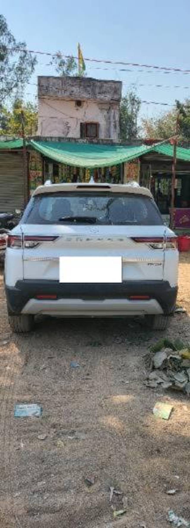 https://images10.gaadi.com/usedcar_image/4540165/original/processed_329a95f5-1548-46d6-90da-f02adcd46609.jpg?imwidth=6401