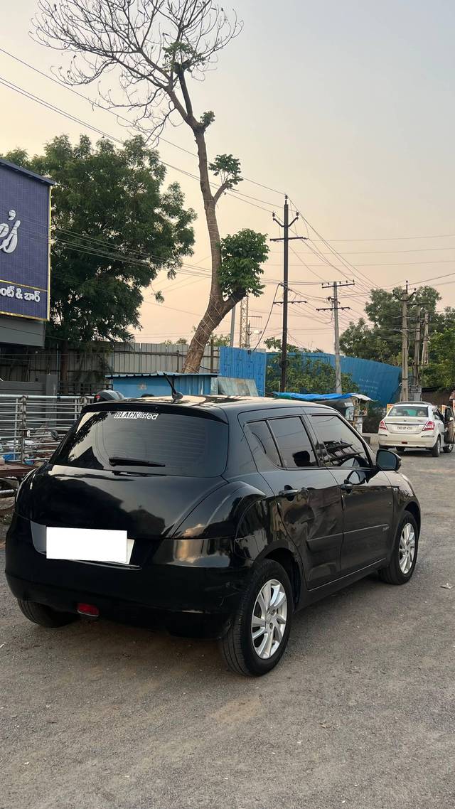 https://images10.gaadi.com/usedcar_image/4540185/original/processed_c5fdf3b9-b520-4ab1-ba50-3bbb61e3f951.jpeg?imwidth=6400