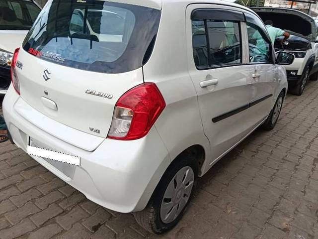 https://images10.gaadi.com/usedcar_image/4540186/original/processed_3b47bcfb-db78-438e-80f6-eaf79b2f4665.jpg?imwidth=6400