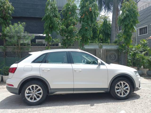 https://images10.gaadi.com/usedcar_image/4540194/original/processed_0ce58b5531a40e633772a9ffcd6caa31.jpg?imwidth=6401