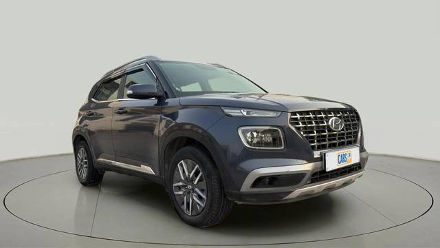 https://images10.gaadi.com/usedcar_image/4540201/original/3a3e14eb6abcc66d18dadebceaddd3a0.jpg?imwidth=6400