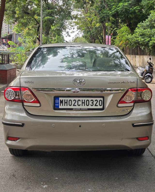https://images10.gaadi.com/usedcar_image/4540211/original/processed_d4731811064376d2246c99de6f21b12c.jpg?imwidth=6401